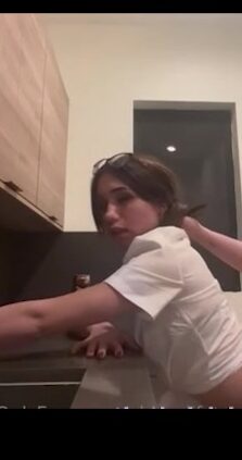 chloe difatta ! Fucking From Behind in Kitchen !!!