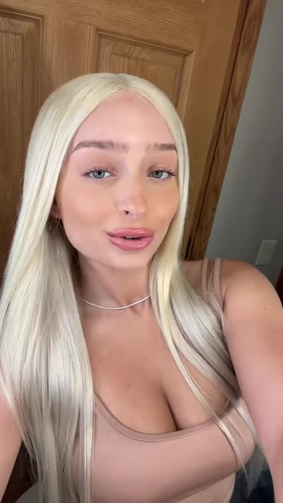 Gabrielle Moses / Show Big Ass ! SO SEXY