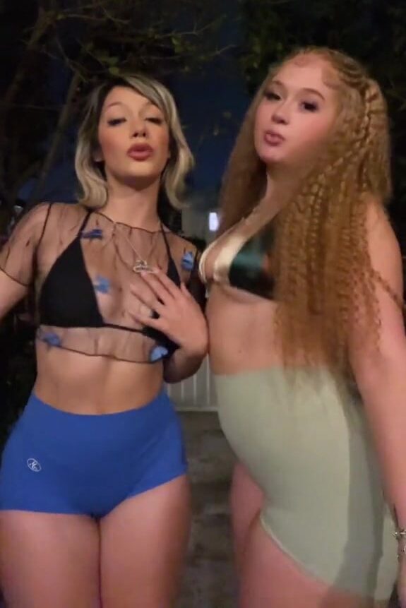 amariah morales Onlyfans Leaks – Naked Body Sexy with Friend !