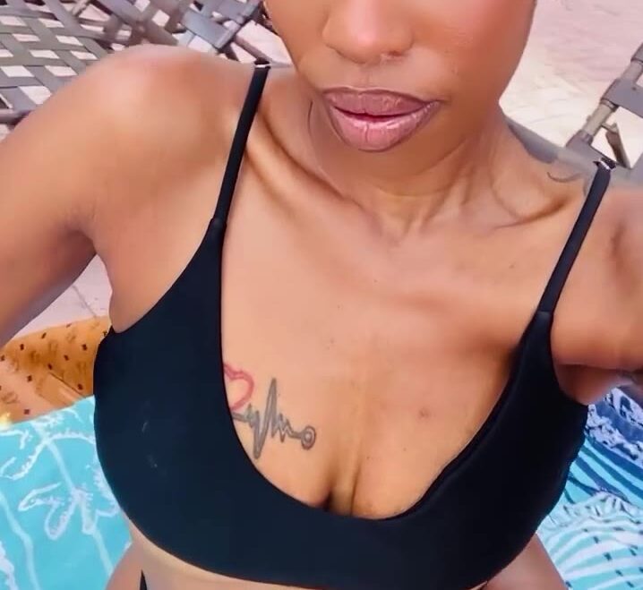 jamie king/christmasbabie305 Onlyfans Leaks – Naked Big Tits !!! HOT