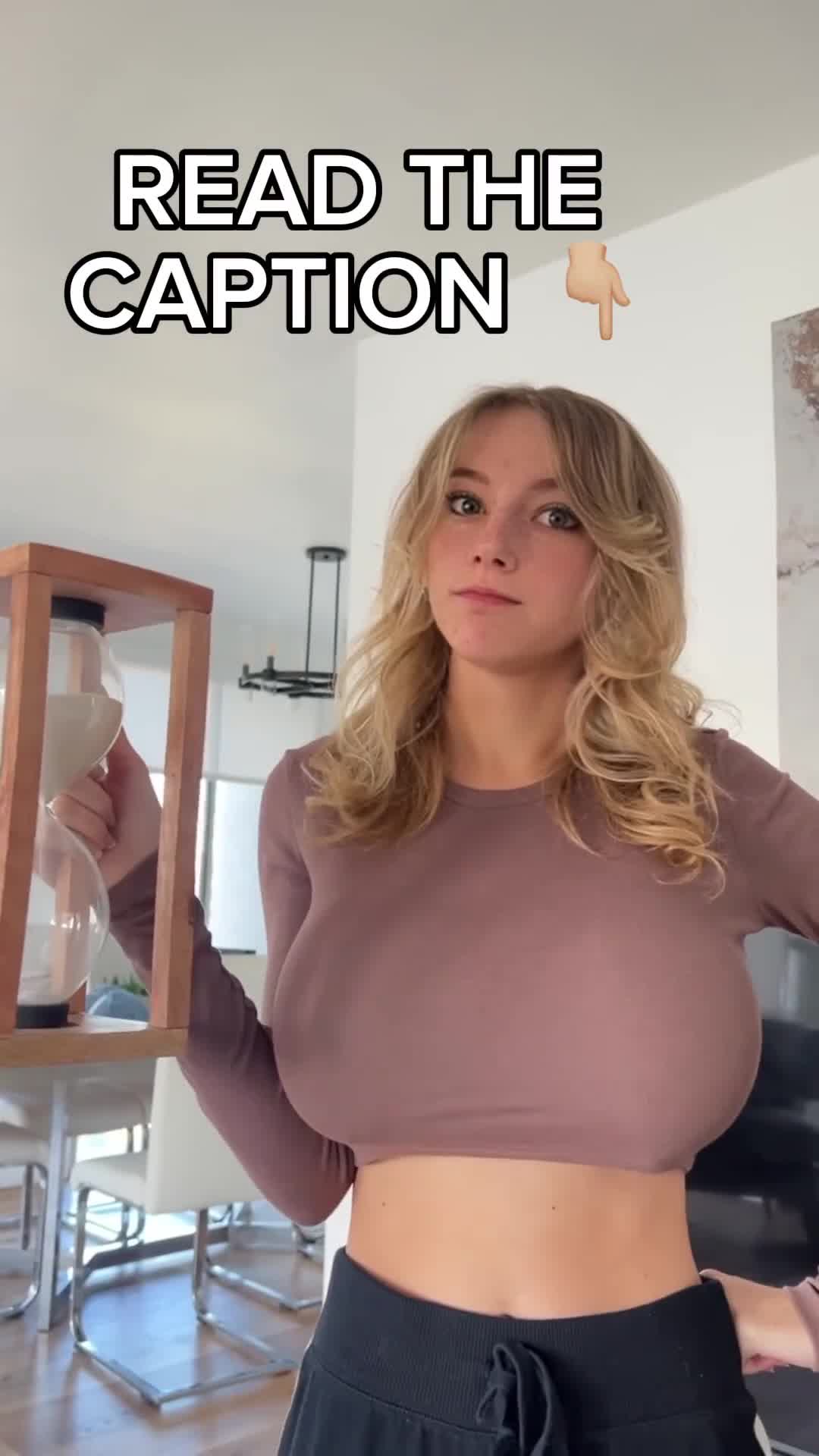 smallandcrazy/Hailey Miller Onlyfans Leaks – Masturbting with Dildo !