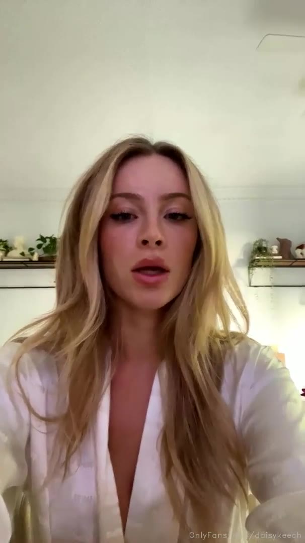 Daisy Keech Nude See Through Try-On Onlyfans Video