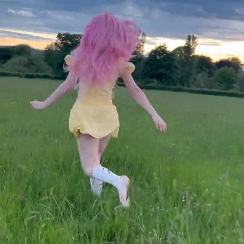 Belle Delphine Nude Outdoor Running Video Leaked