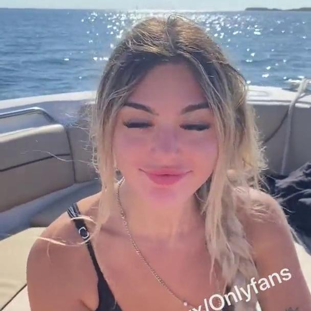 kittiebabyxxx Boat Blowjob Onlyfans Video Leaked