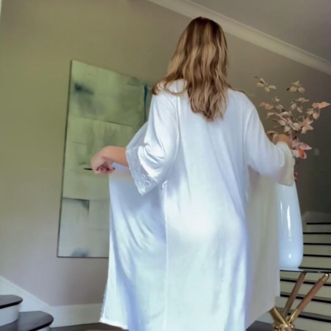 Ashley Tervort Nude Robe Strip Video Leaked