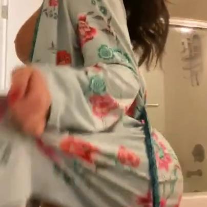 Amanda Trivizas Nude Boobs Lick Video Leaked