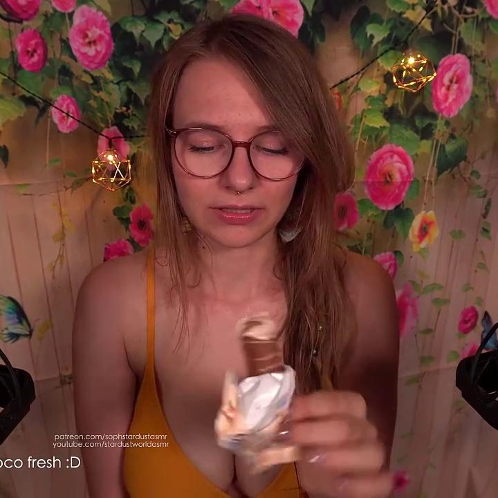 Soph Stardust ASMR Patreon Scratching Video