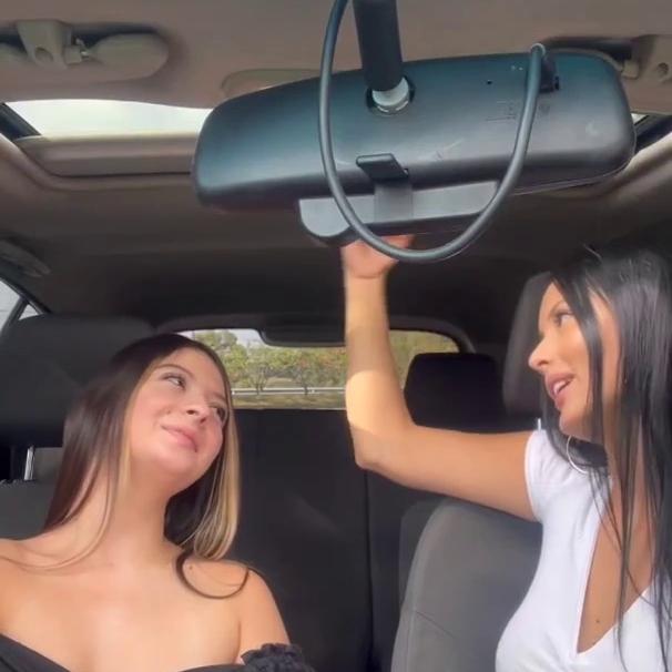 Kathrin3 and Manuela Munoz Car Lesbian Video Leaked