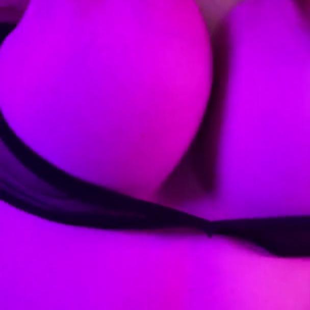 Amouranth Neon Room Sex Tape Video Leaked