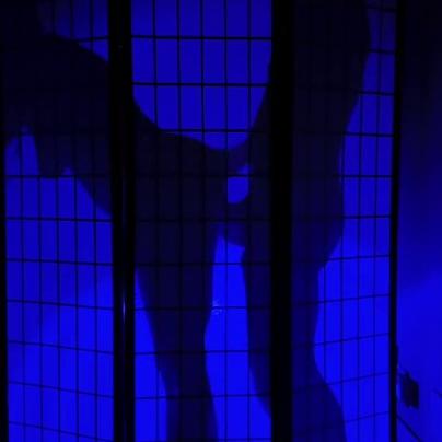 Christina Khalil Sex with Moaning Vibes Behind Opaque Wall Video Leaked